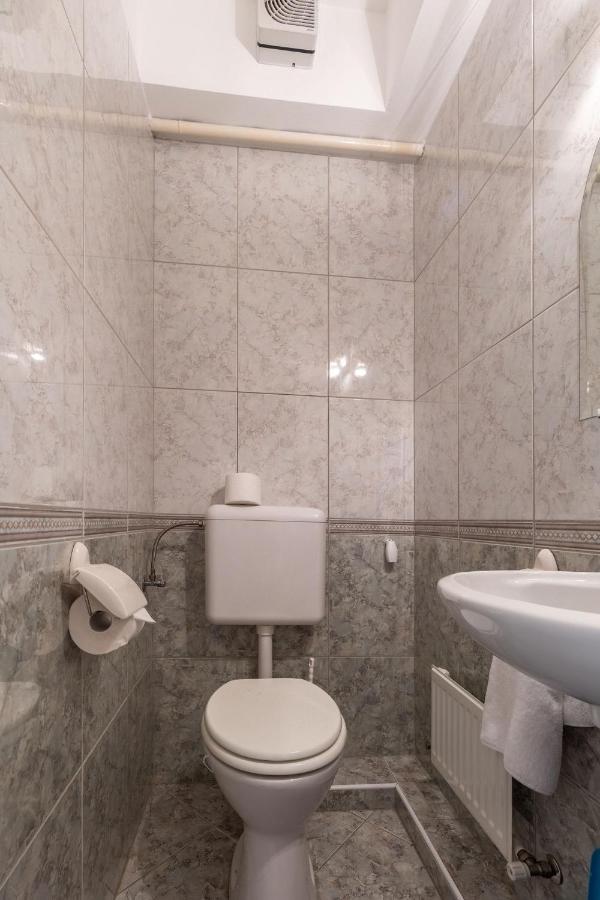 Apartamento Kék Hullám Apartman Siófok Exterior foto